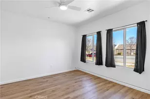 21261 Golden Hills, Tehachapi, CA 93561 - Photo 9
