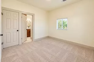 2837 E Grant Ave, Fresno, CA 93701 - Photo 27