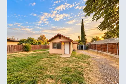 807 Castaic, Bakersfield, CA 93308 - Photo 1