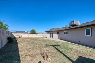 2335 W Cornell, Fresno, CA 93705 - Photo 29