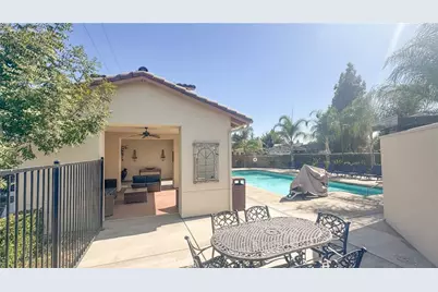 5438 W Santa Barbara, Fresno, CA 93722 - Photo 9