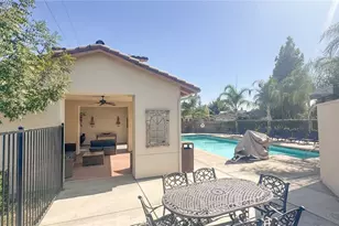 5438 W Santa Barbara, Fresno, CA 93722 - Photo 9
