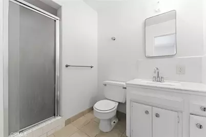 4560 E Fountain Way, Fresno, CA 93726 - Photo 19