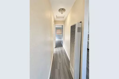 821 W Swift Avenue, Fresno, CA 93705 - Photo 7
