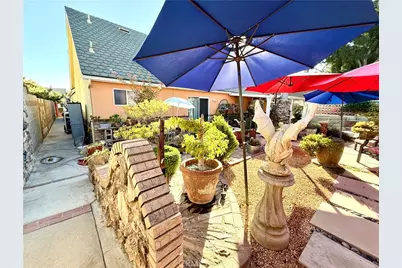 2122 E Cromwell, Fresno, CA 93720 - Photo 25