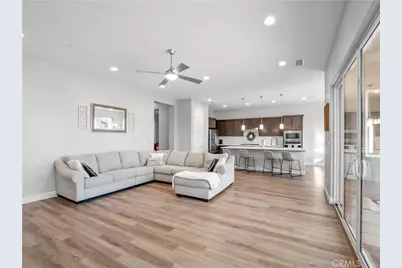 2070 Solig, Kingsburg, CA 93631 - Photo 19