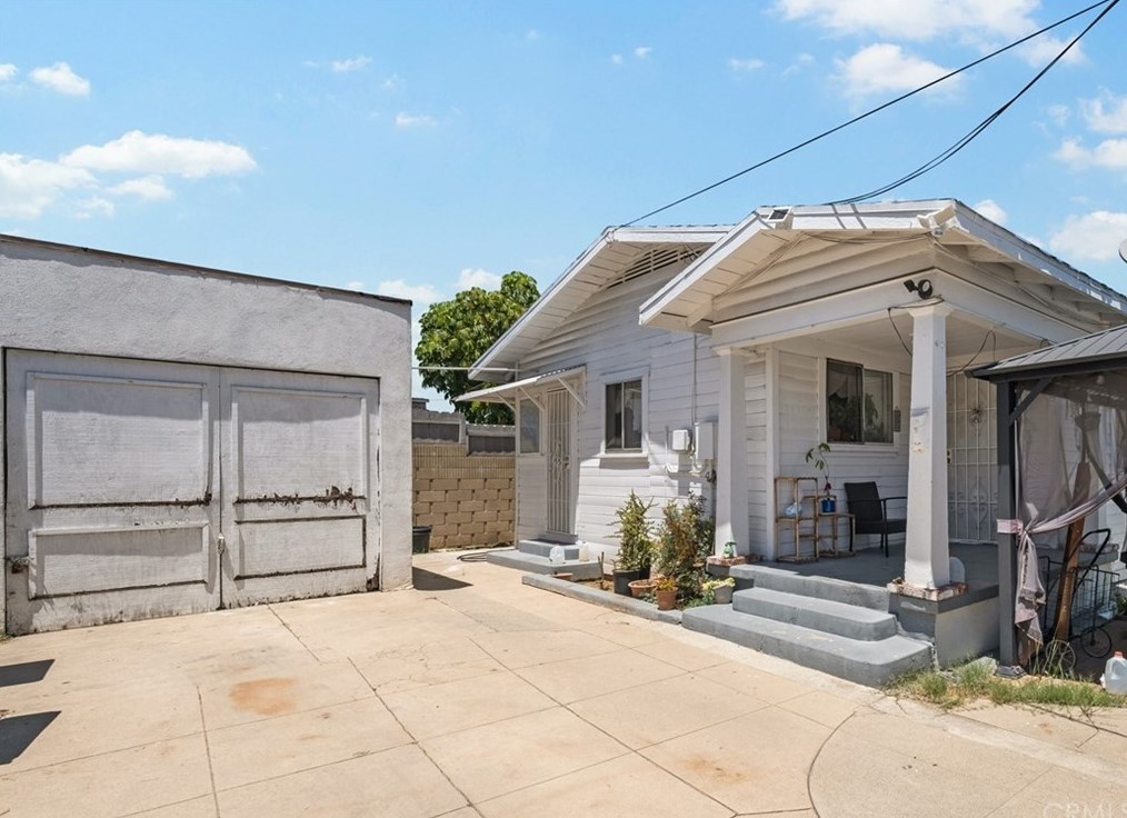 139 Townsend Ave, Los Angeles CA  90063-2333 exterior