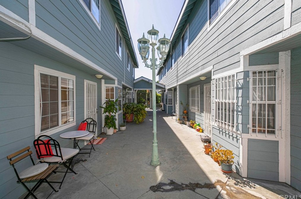 11725 Lemay St, North Hollywood CA  91606-1646 exterior