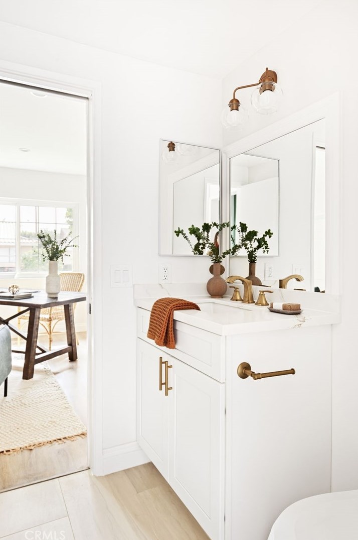 5545 Del Loma Ave, San Gabriel CA  91776-1649 exterior