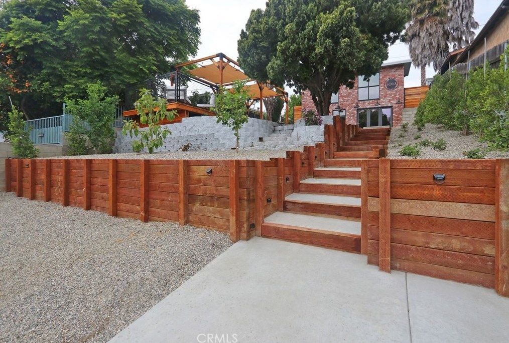 5103 San Rafael, Los Angeles CA  90042-3240 exterior