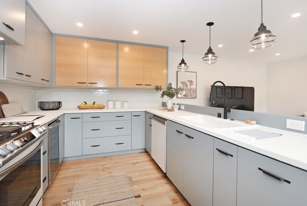 5103 San Rafael, Los Angeles CA  90042-3240 exterior