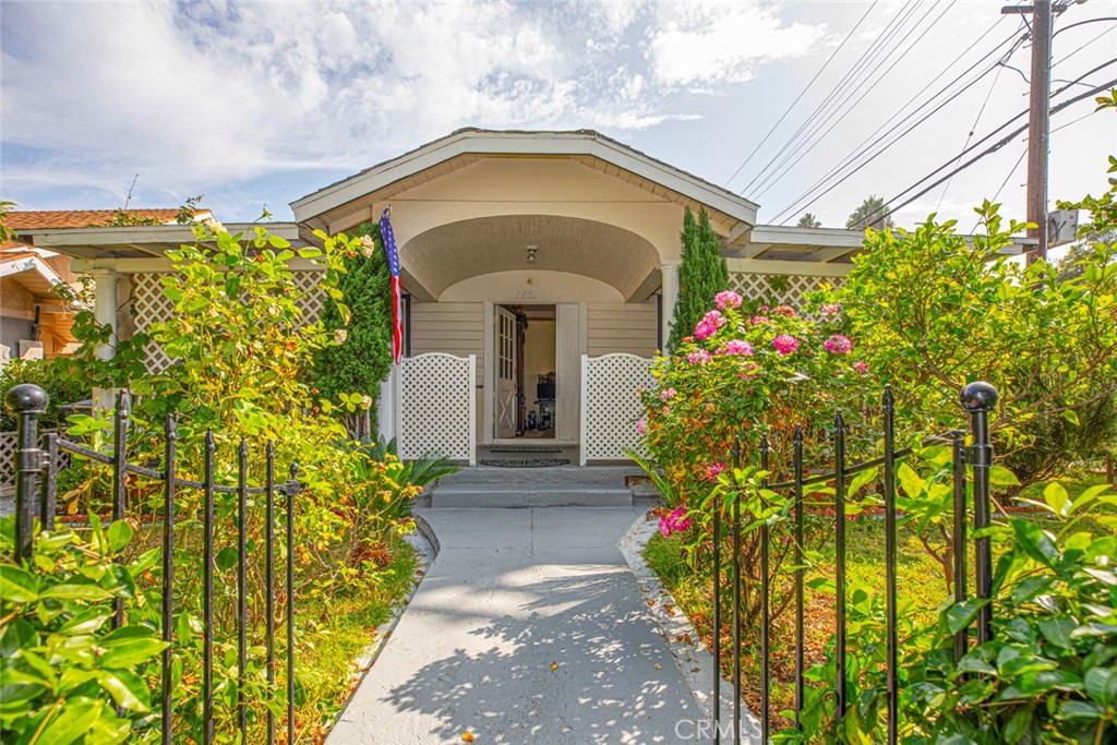 341 W Chevy Chase Dr, Glendale, CA 91204 MLS GD23188493 Coldwell Banker