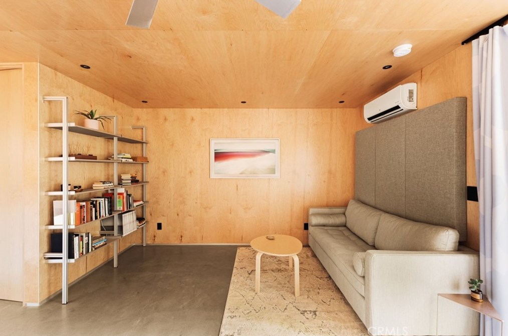 2128 Cove Ave, Los Angeles CA  90039-3917 exterior