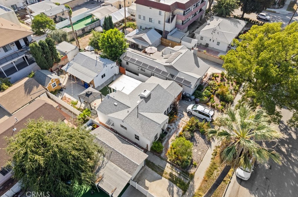 710 Milford St, Glendale CA  91203-1534 exterior