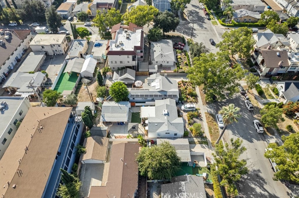 710 Milford St, Glendale CA  91203-1534 exterior