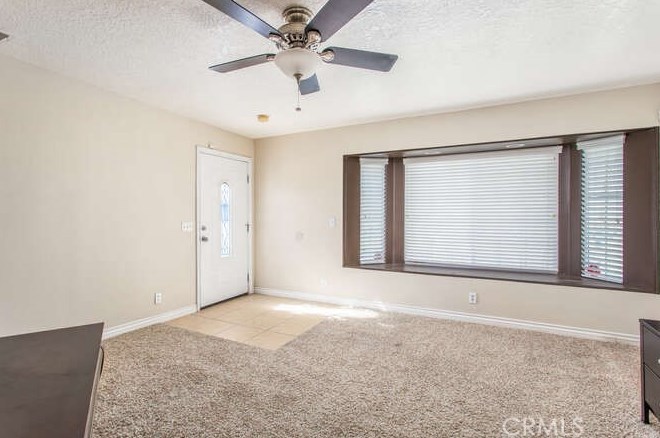 17674 Buckthorn Ave, Hesperia CA  92345-6617 exterior