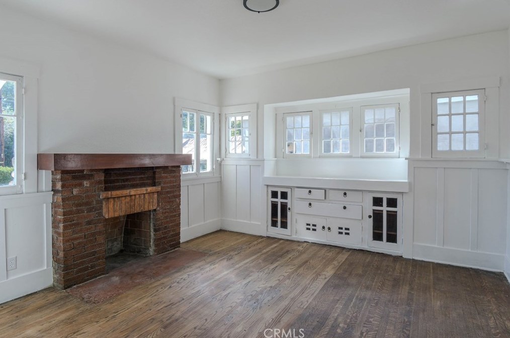 6217 Hayes Ave, Los Angeles CA  90042-3617 exterior