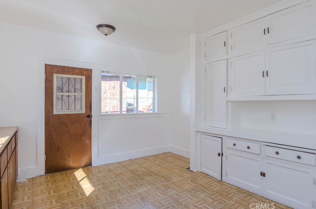 6217 Hayes Ave, Los Angeles CA  90042-3617 exterior