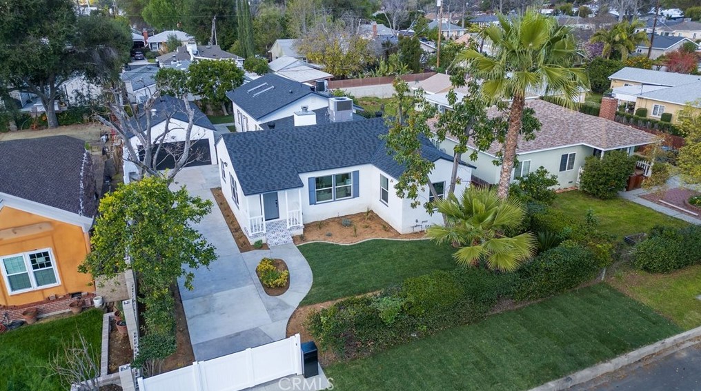 17239 Lemay St, Van Nuys CA  91406-5431 exterior