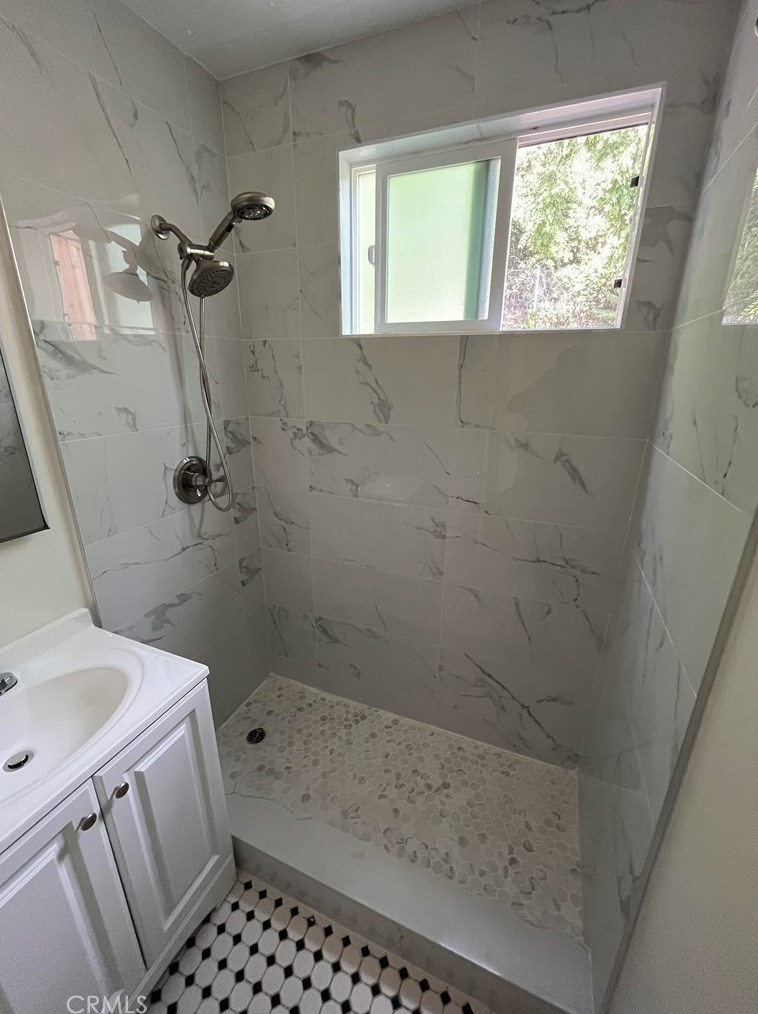 2104 Verdugo Rd, Glendale CA  91208-2528 exterior