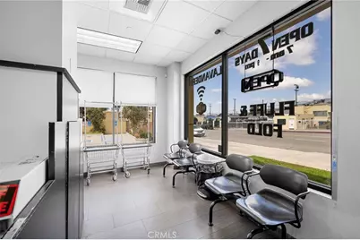 6914 Foothill Boulevard, Tujunga, CA 91042 - Photo 9