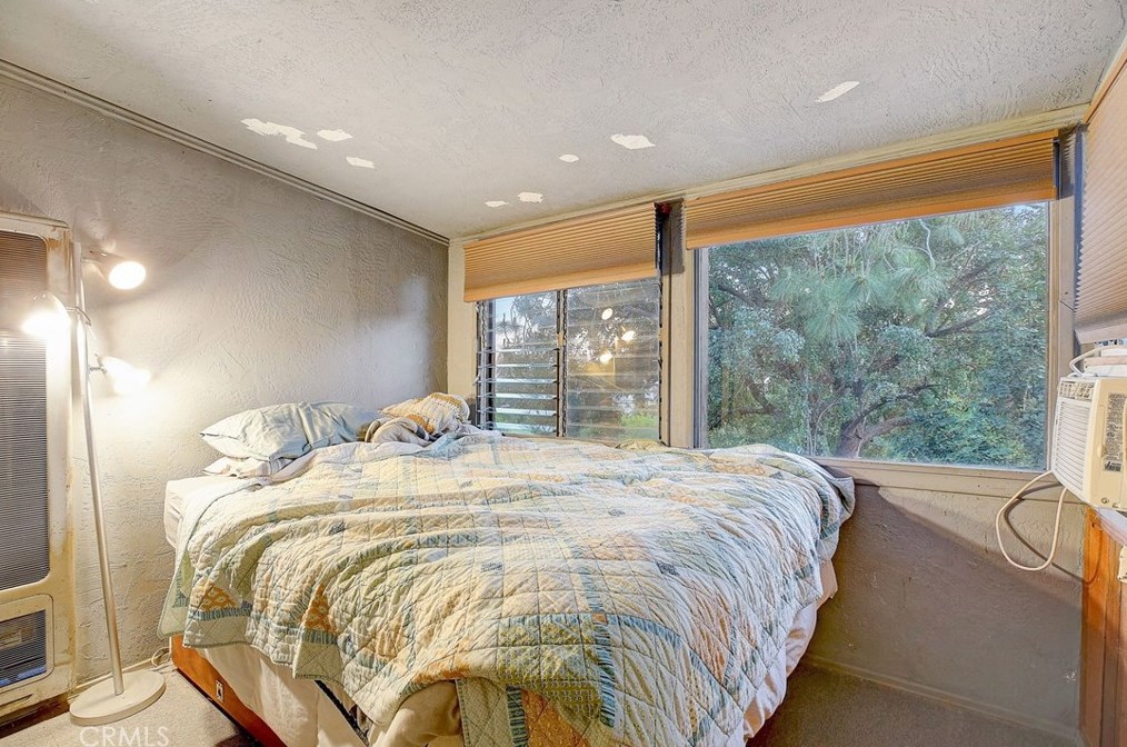 755 Crane Blvd, Los Angeles CA  90065-4038 exterior