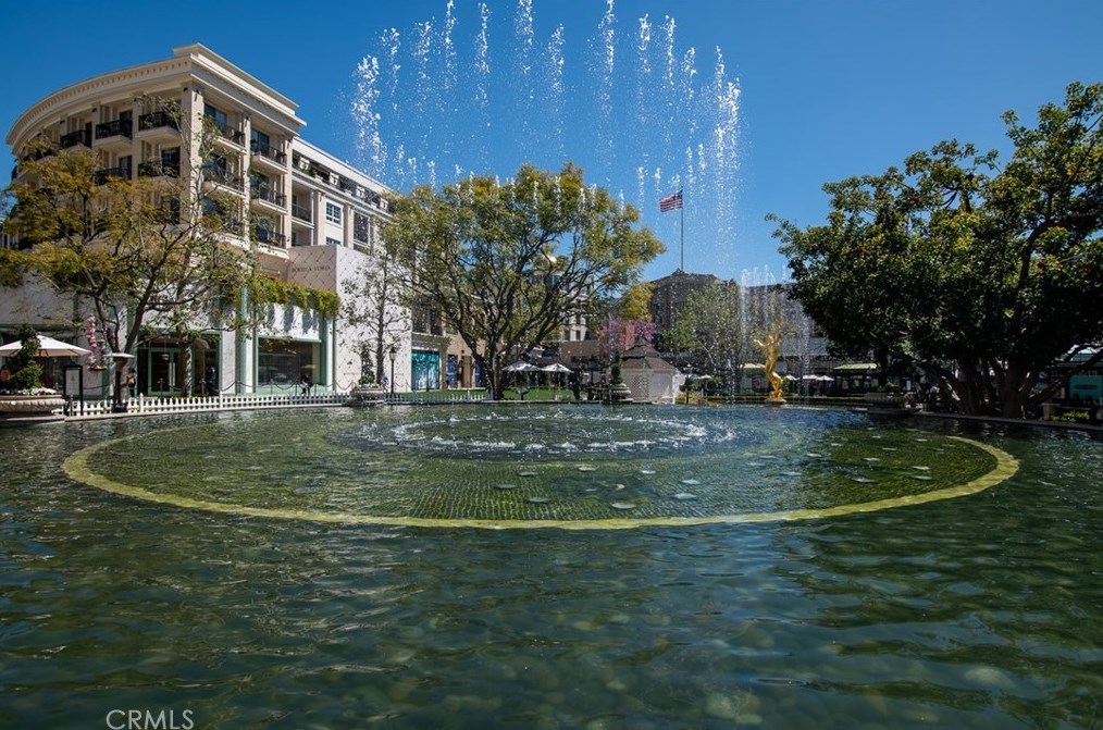 670 Caruso Ave, Glendale CA  91210-1519 exterior