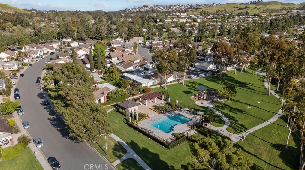 4985 Paseo De Vega, Irvine CA  92603-3324 exterior