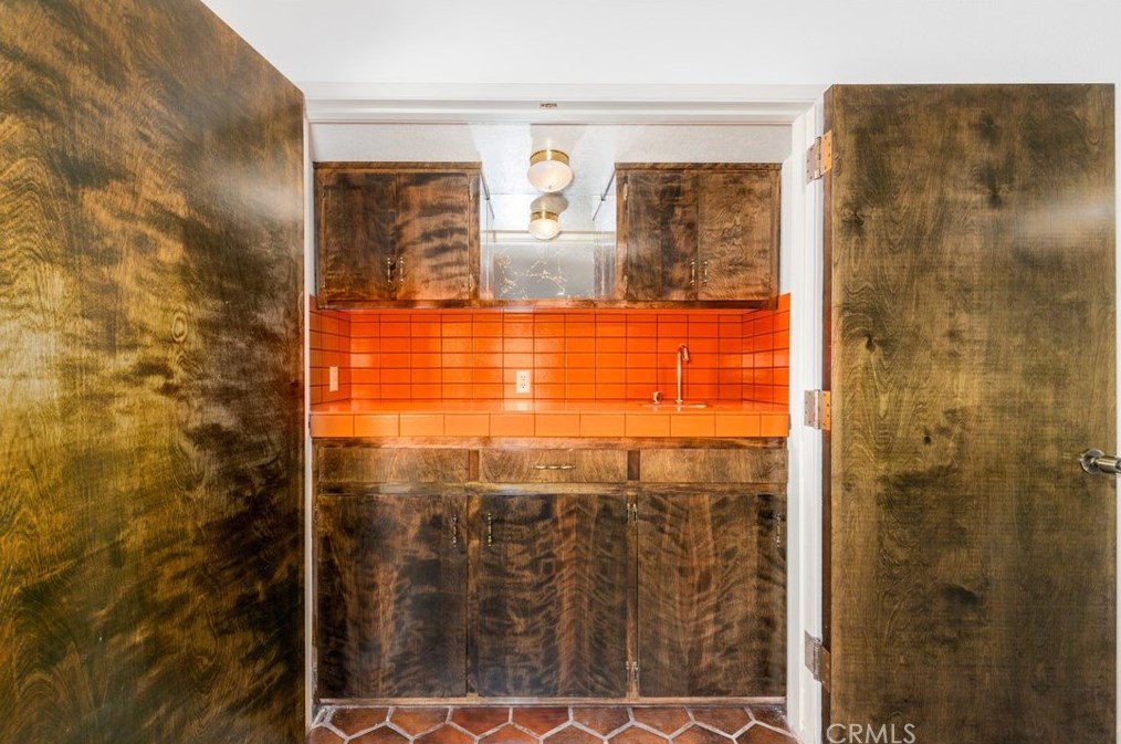 44745 Lowtree Ave, Lancaster CA  exterior