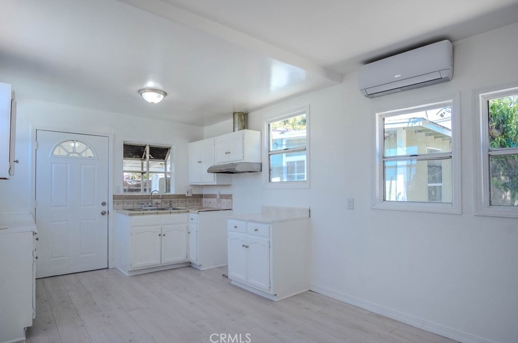 927 Hazard Ave, Los Angeles CA  90063-1253 exterior