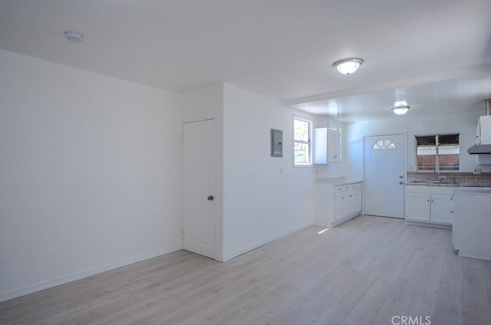 927 Hazard Ave, Los Angeles CA  90063-1253 exterior