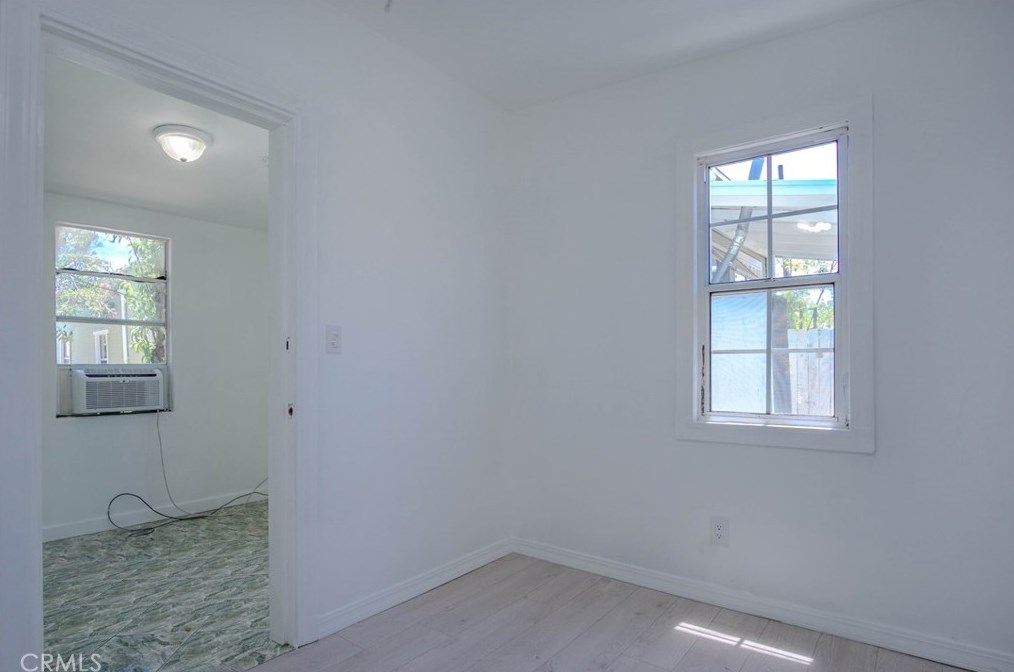 927 Hazard Ave, Los Angeles CA  90063-1253 exterior