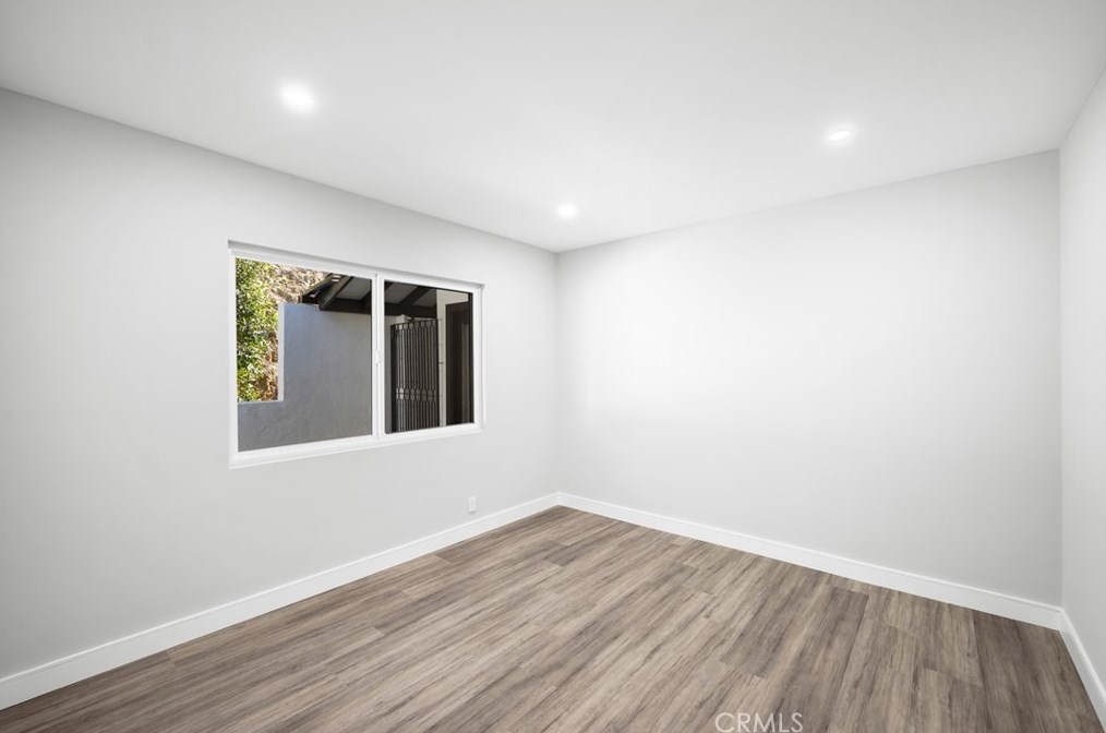 2116 Conchita St, Glendale CA  91208-2508 exterior