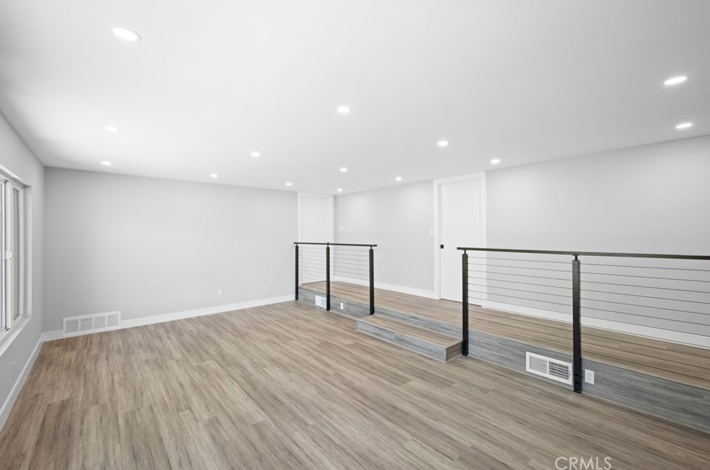 2116 Conchita St, Glendale CA  91208-2508 exterior