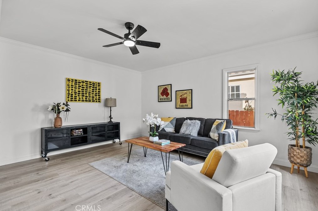 1551 Wellesley Ave, Los Angeles CA  90025-3629 exterior