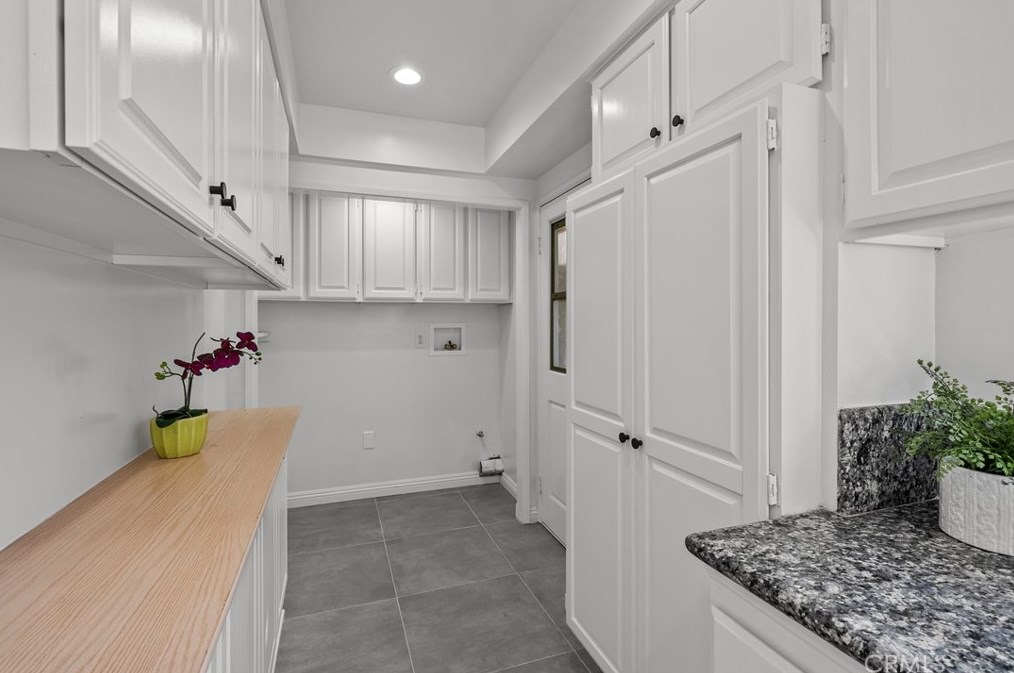 1551 Wellesley Ave, Los Angeles CA  90025-3629 exterior