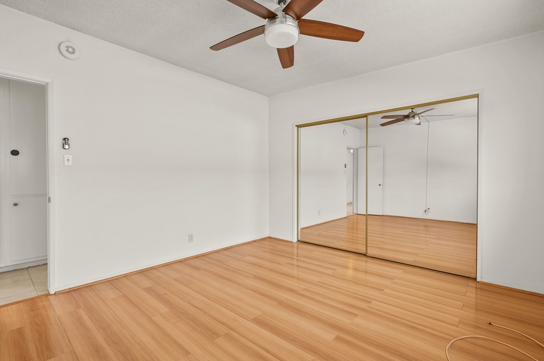 712 Doran St, Glendale CA  91203-0015 exterior