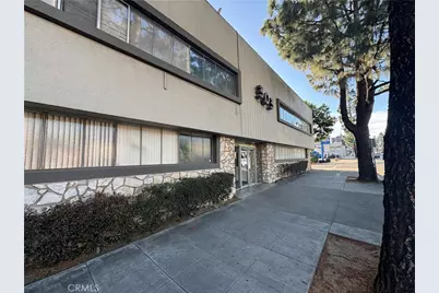 303 S Glenoaks Boulevard, Burbank, CA 91502 - Photo 25