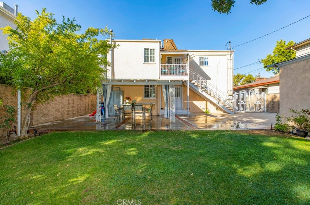 812 Doran St, Glendale CA  91203-0015 exterior