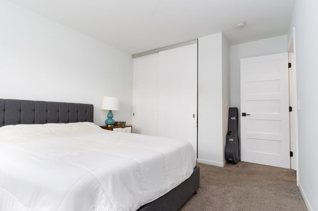 4707 Marblehead Bay Dr, Oceanside CA  92057-3408 exterior