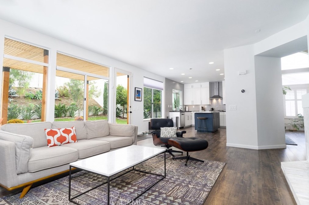 4707 Marblehead Bay Dr, Oceanside CA  92057-3408 exterior