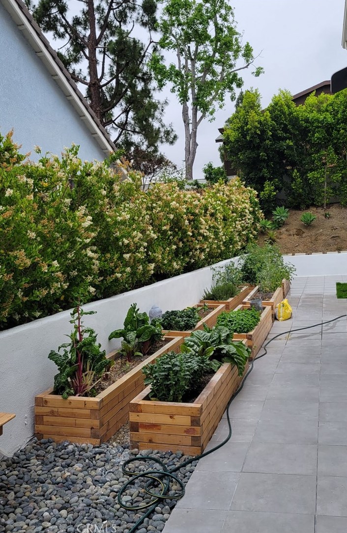 4707 Marblehead Bay Dr, Oceanside CA  92057-3408 exterior