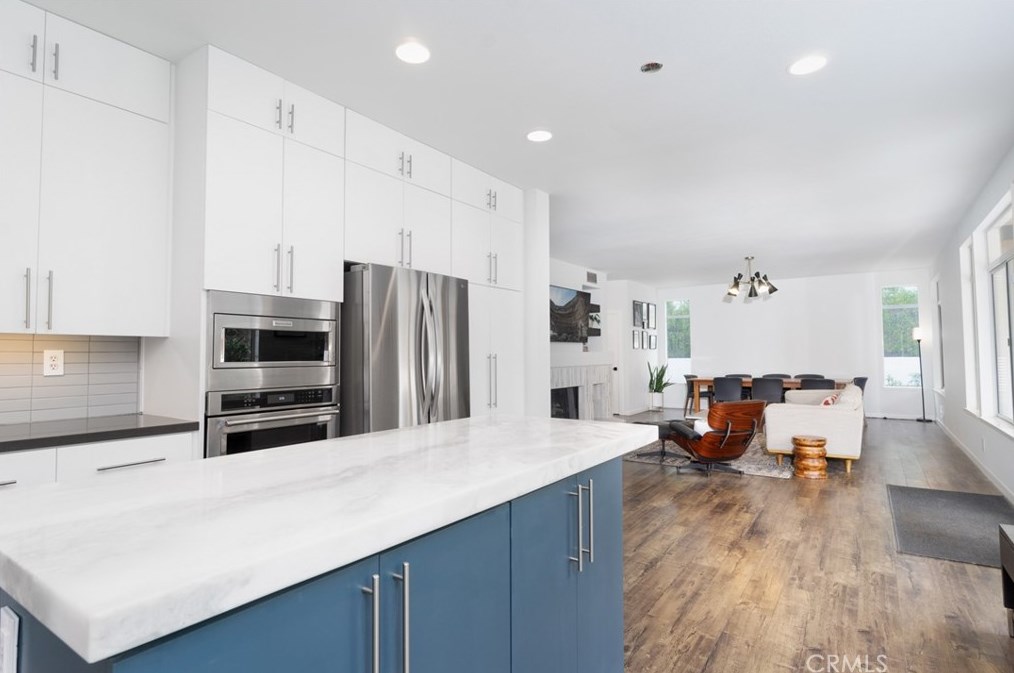 4707 Marblehead Bay Dr, Oceanside CA  92057-3408 exterior