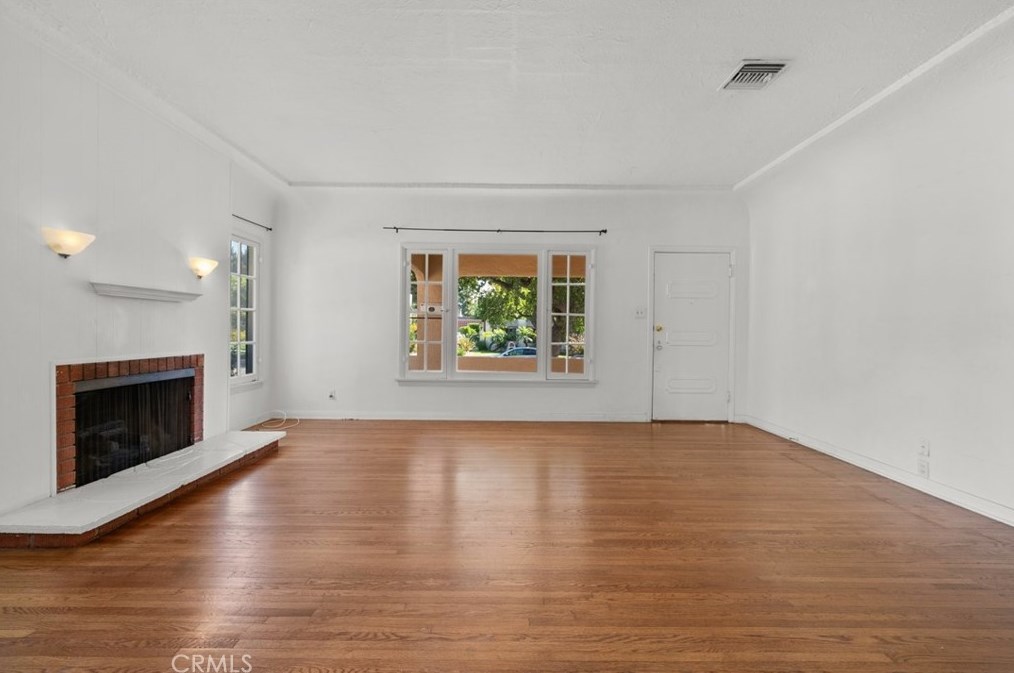 1355 Idlewood Rd, Glendale CA  91202-2042 exterior