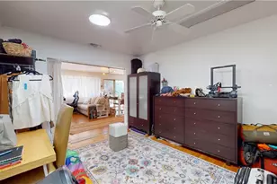 2049 Argyle Ave, Los Angeles, CA 90068 - Photo 11