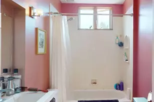 2049 Argyle Ave, Los Angeles, CA 90068 - Photo 15