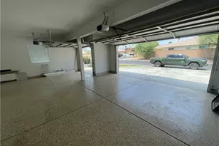 37222 Camden Dr, Indio, CA 92203 - Photo 11