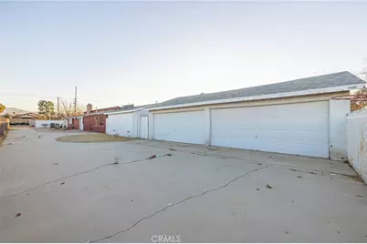 3339 E Avenue, Palmdale, CA 93550 - Photo 51