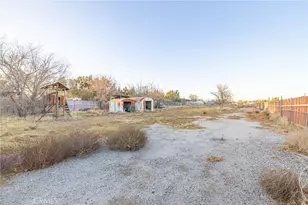 3339 E Ave, Palmdale, CA 93550 - Photo 49