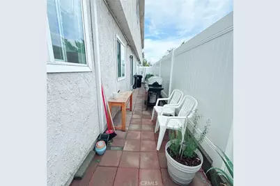 10415 McVine Avenue #2, Sunland, CA 91040 - Photo 25